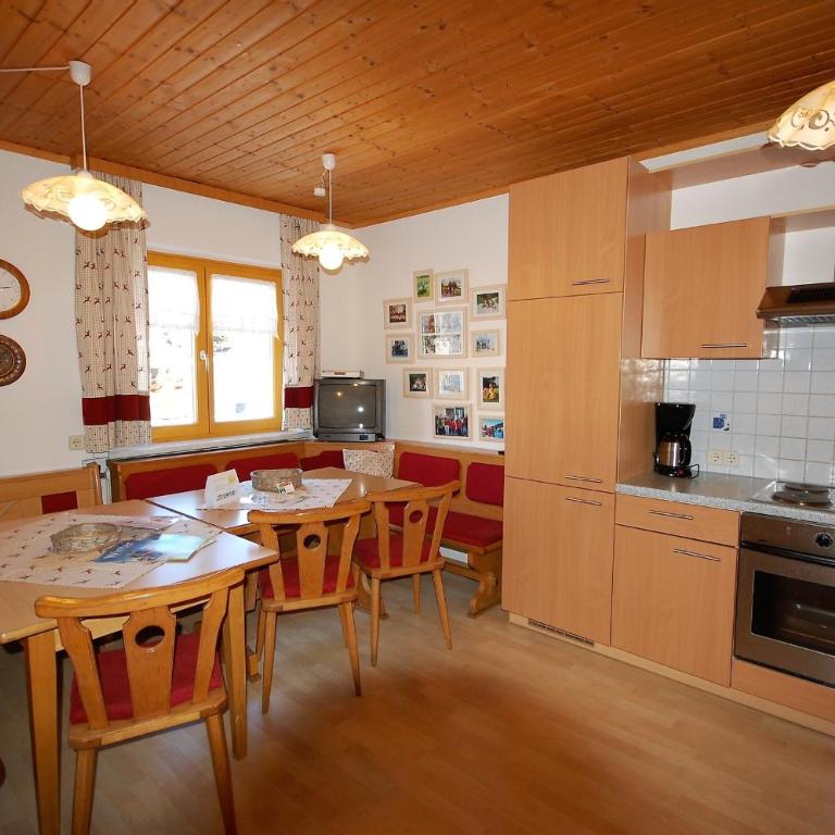 Charming House in Pruggern, Mountain View - Ferienhaus mit 5 Schlafzimmern - 52
