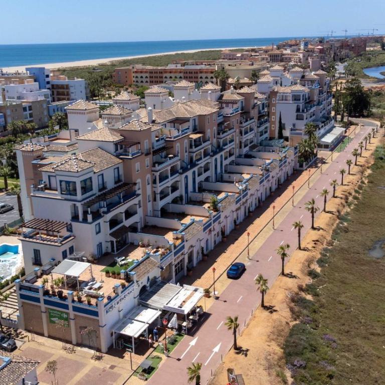 Marina View Apartment - Sleeps 4 - GRO01 - Two-Bedroom Apartment with Balcony - 16