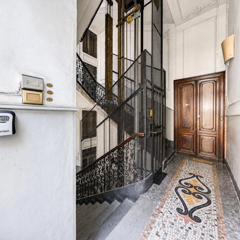 STAGABIN Little Loft near porta Susa station and subway - Appartamento con 1 Camera da Letto - 20