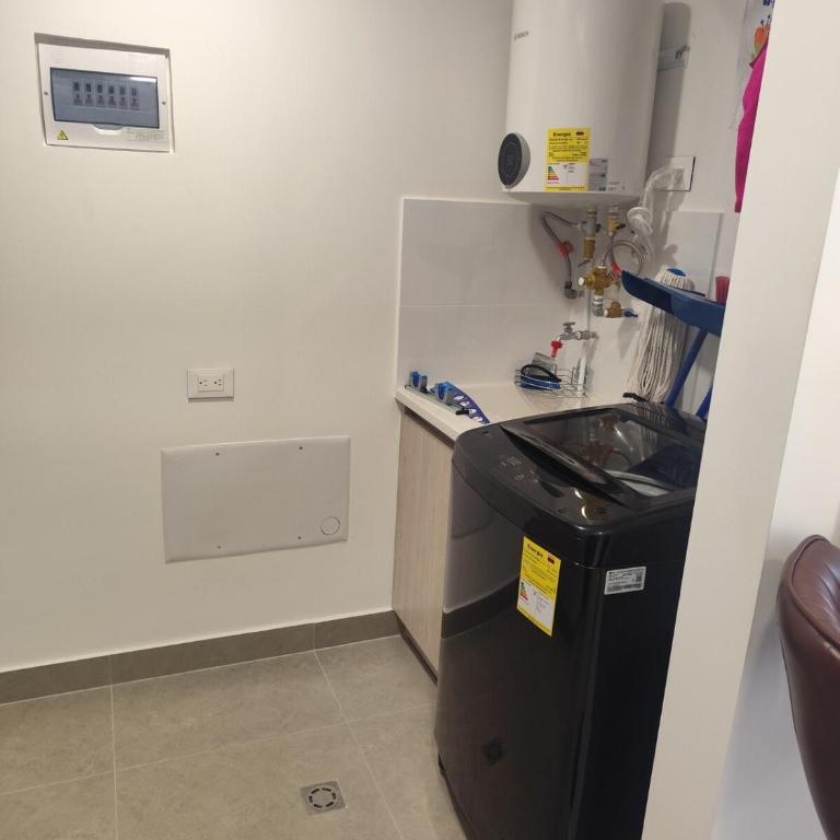 La Mejor Zona, Exclusivo apartamento, Completamente Dotado en El Cable, Palogrande - Apartamento de 2 dormitorios - 13