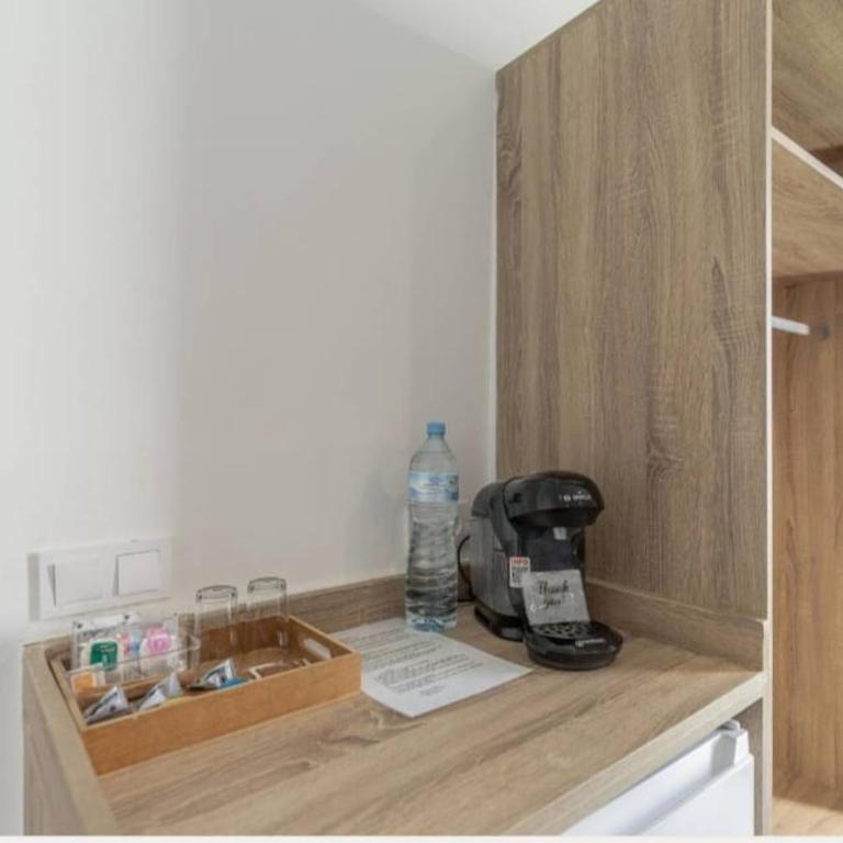 Travies@C.M - Doppelzimmer mit Whirlpool-Badewanne - 4
