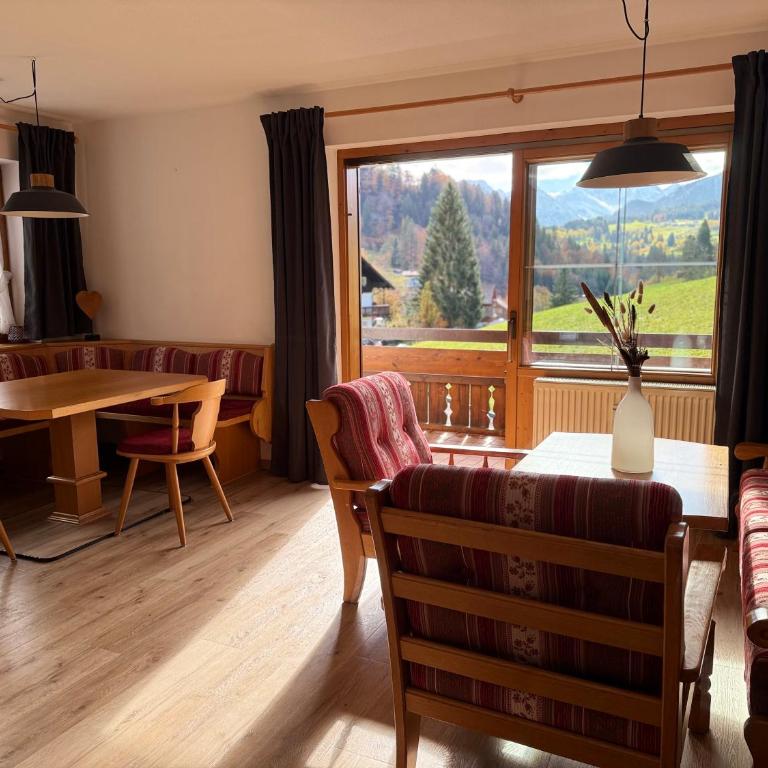 Ferienwohnung Bergblick - Apartment mit 1 Schlafzimmer - 1