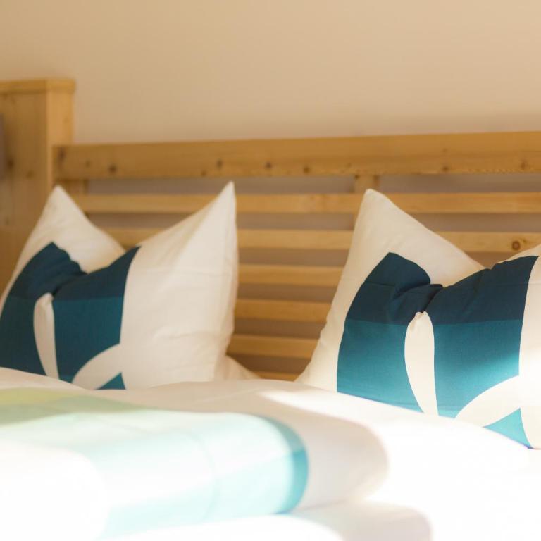 Hotel Christine - Doppelzimmer mit Balkon - 16