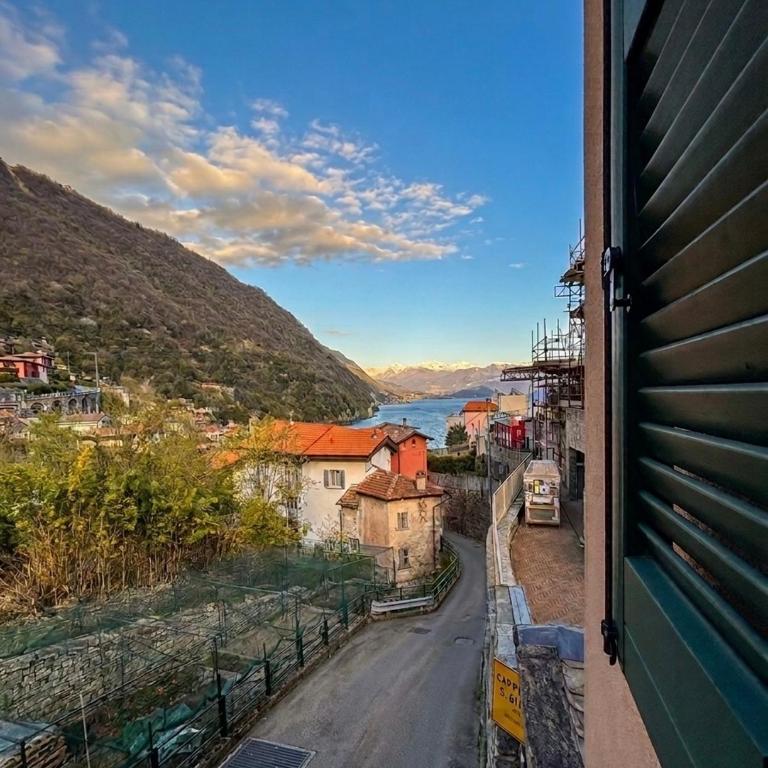 NEW Larioview suites - Appartamento con 1 Camera da Letto e Vasca Idromassaggio - 1