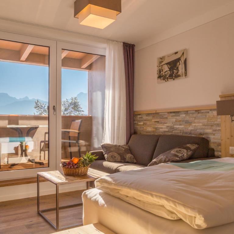 Hotel Christine - Doppelzimmer mit Balkon - 9