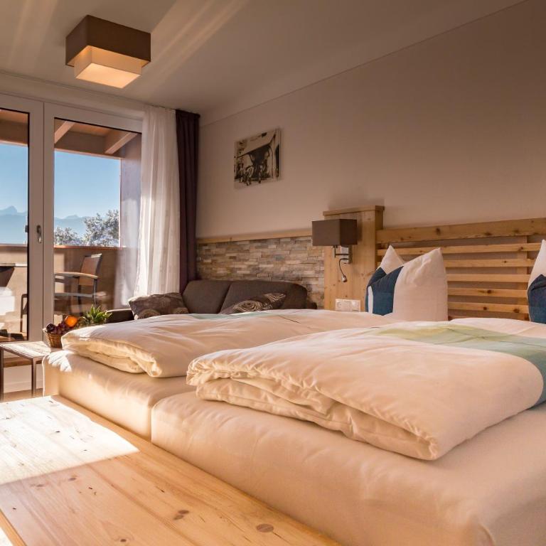 Hotel Christine - Doppelzimmer mit Balkon - 15