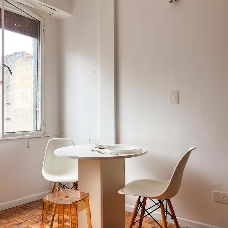 Bright Studio in Recoleta Sun and Open View - One-Bedroom Apartment - 11