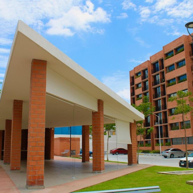 Private Apartment with AC & Parking Near Stadium Jalisco - Three-Bedroom Apartment - 39