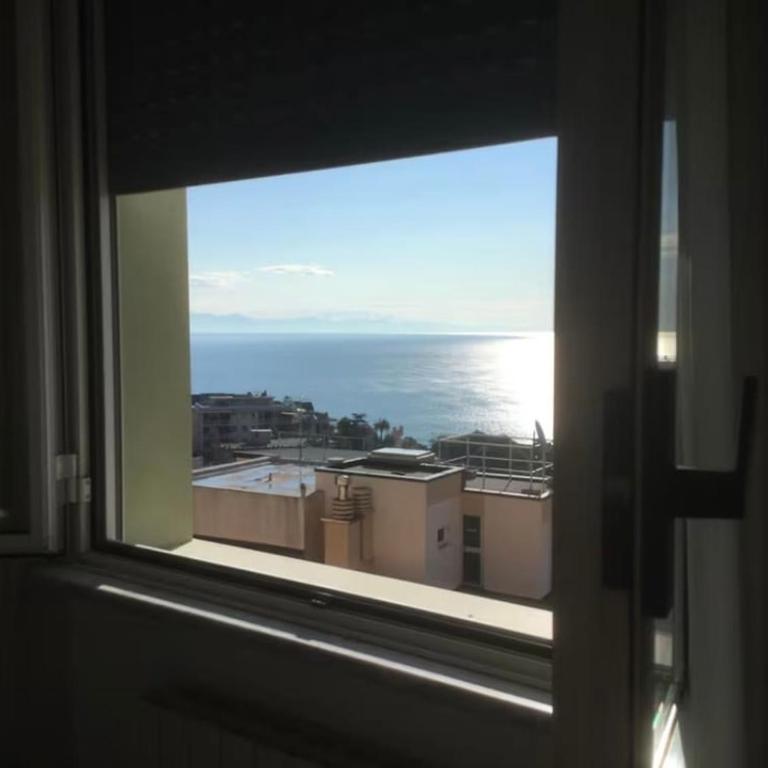 Elegante appartamento vista mare - 2 camere, 2 bagni e parcheggio privato - Appartamento con 2 Camere da Letto e Vista Mare - 19