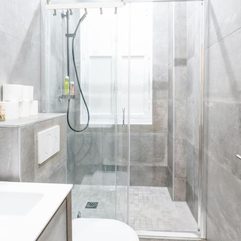 Eiffel Tower and Arc de Triomphe Elegant 1BR - Appartamento - 3