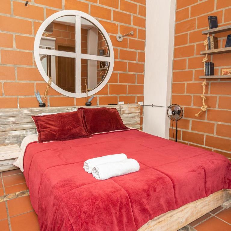 Hotel Alto lindo - Suite with Balcony - 6