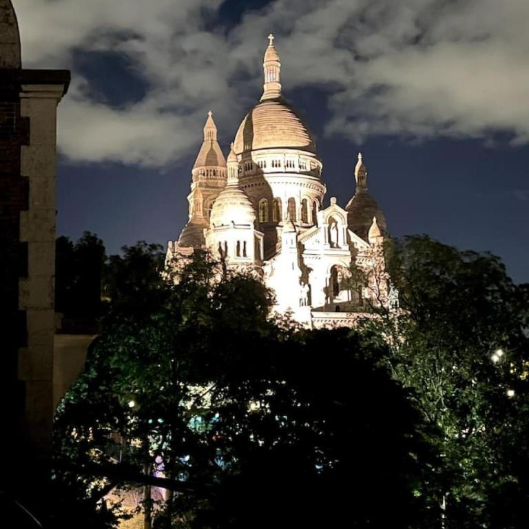 Sacre Coeur Eiffel Tower View Stylish Studio - Appartement - 11