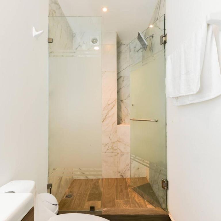 Zona Medica en Obispado 5 guests 2BR2br Wifi - Apartamento - 18