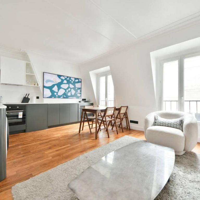 Cozy and Chic 1BR Near Champs Elysees - Apartamento - 1