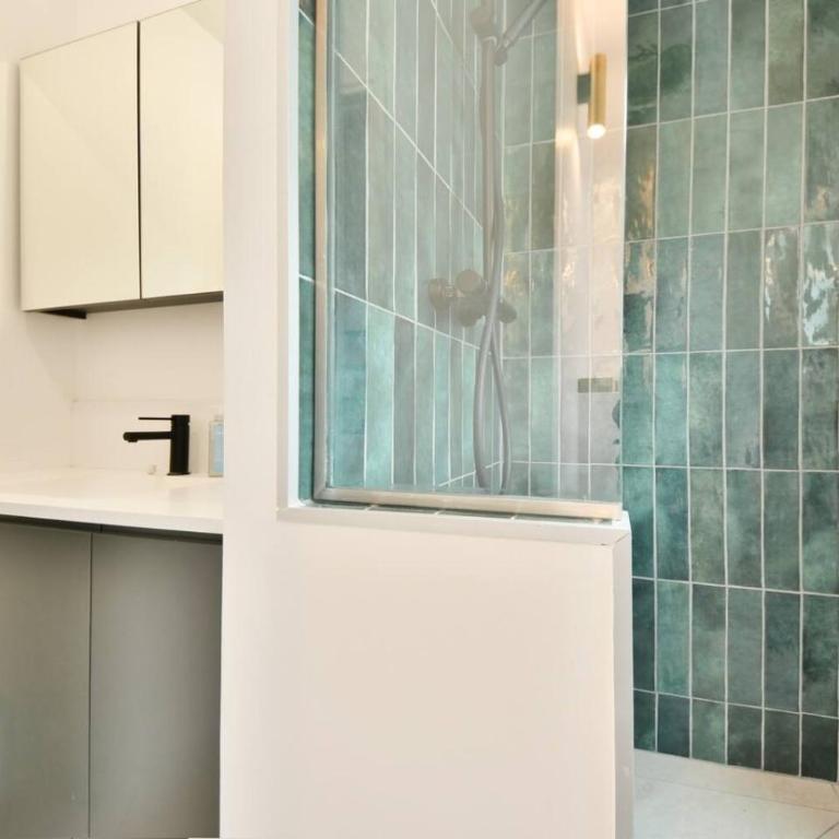 Cozy and Chic 1BR Near Champs Elysees - Apartamento - 8