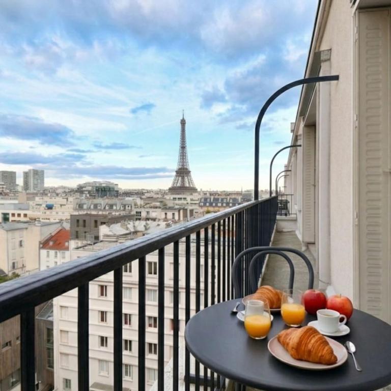 Eiffel Tower View 1BR Newly Renovated and Bright - Appartement - 1