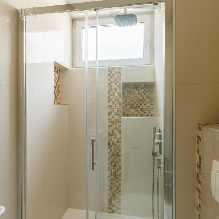 Modern & Fully equipped apartment near Sarajevo Bus station - One-Bedroom Apartment - 3