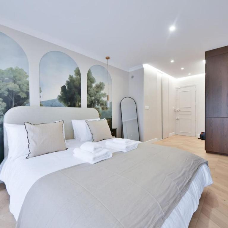 Luxury Studio with Stunning Eiffel Tower View - Appartement - 6