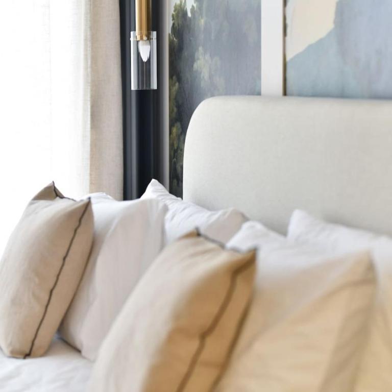 Luxury Studio with Stunning Eiffel Tower View - Appartement - 10