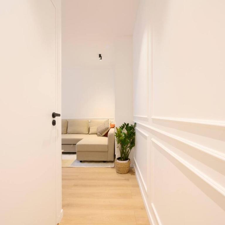 Chic Cozy 1BR Near Eiffel Tower Netflix and WiFi - Appartement - 12