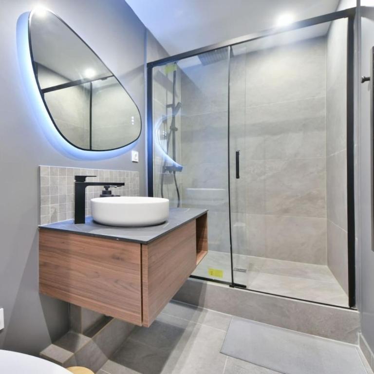Chic 1BR Central Location Newly Refurbished - Appartement - 3