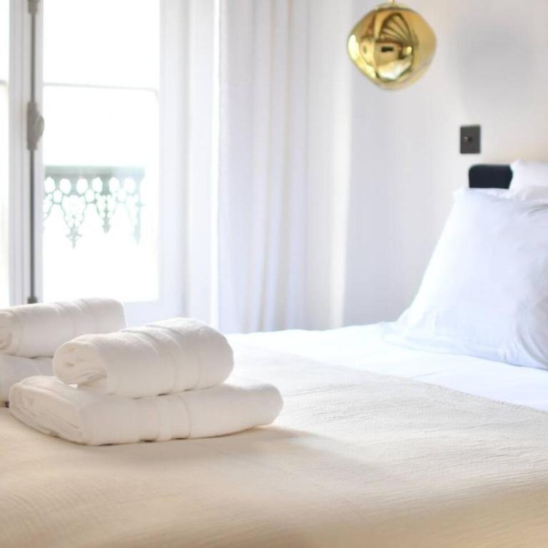 Luxurious 3BR near Champs Elysees Parisian Charm - Appartement - 20