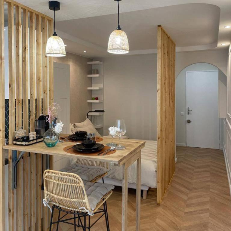Eiffel Tower Area Chic and Cosy Parisian Studio - Appartement - 1