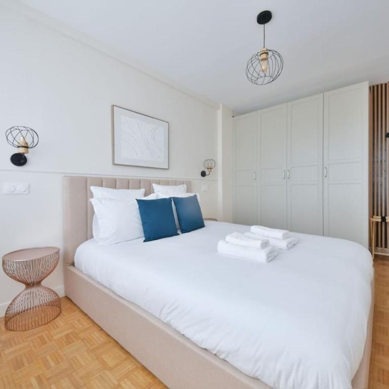 Gorgeous unit next to the Seine and Eiffel Tower - Appartement - 8