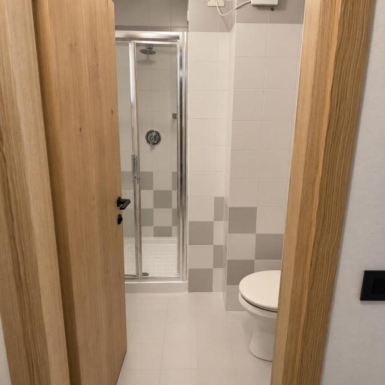 Hotel Italo - Petite Chambre Double ou Lits Jumeaux - 7