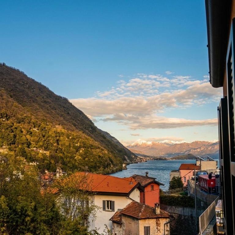 NEW Larioview suites - Appartamento con 2 Camere da Letto e Vista Lago - 1