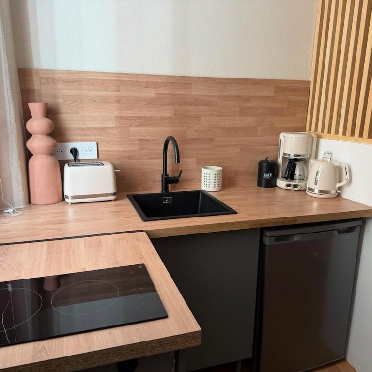 Studio cosy près des Arènes, charme et confort - Appartamento con 1 Camera da Letto - 4