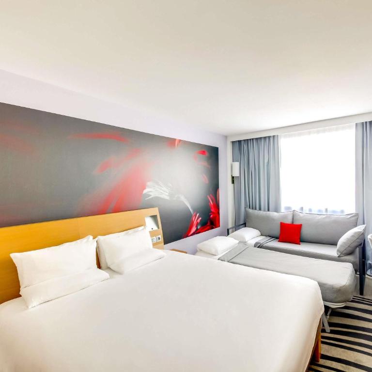 Novotel Paris Centre Gare Montparnasse - Chambre Double avec 1 Lit Double et 1 Canapé-Lit Double - 2