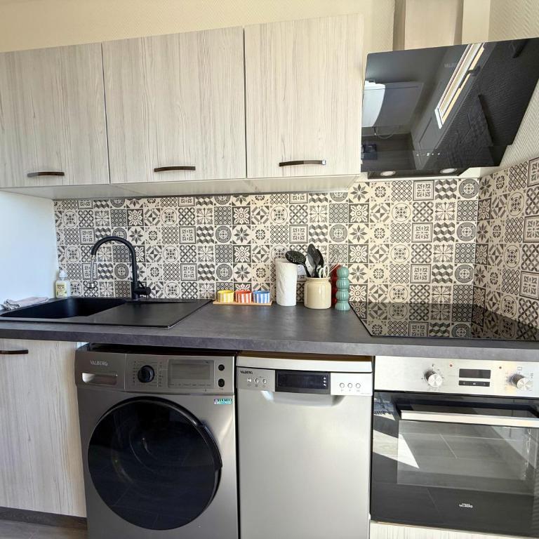 Superbe T3 rénové & climatisé à 5 min des plages - Apartment mit 2 Schlafzimmern - 38