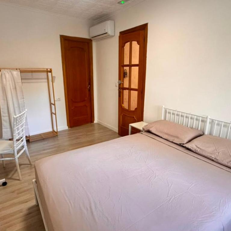 Pensión Thessa - Double Room - 6
