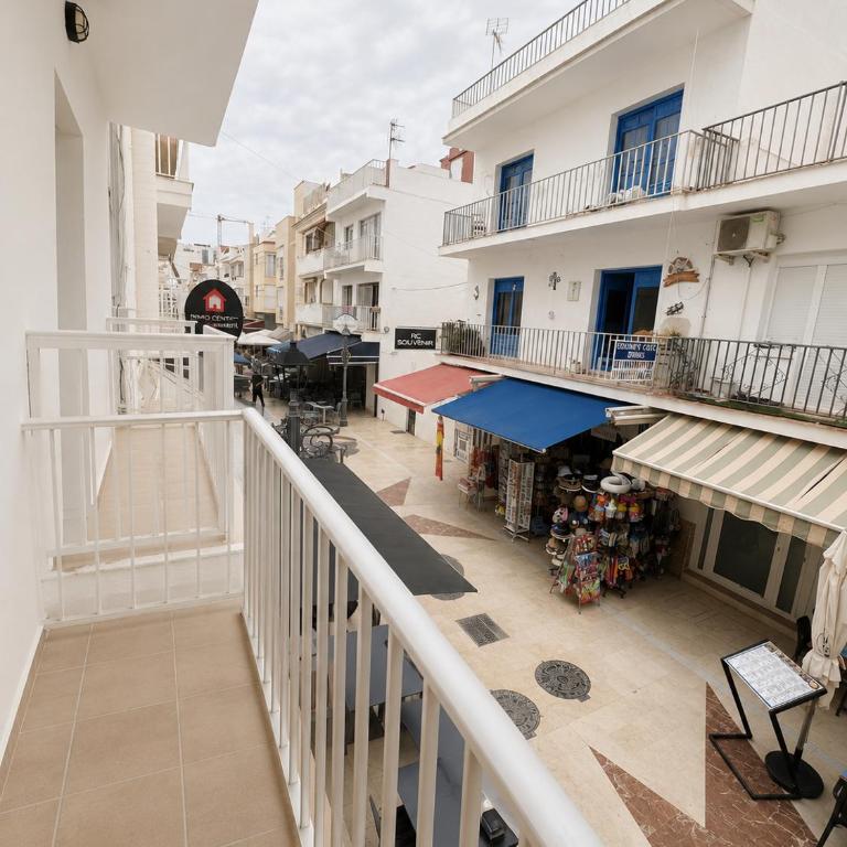 Carihuela Beachfront Apartments - Apartamento de 2 dormitorios con balcón y vistas al mar - 16