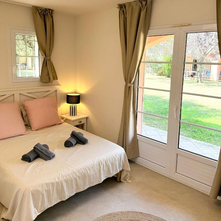 Appartement spacieux au rez-de-chaussée piscine chauffée - Apartment mit 3 Schlafzimmern - 5