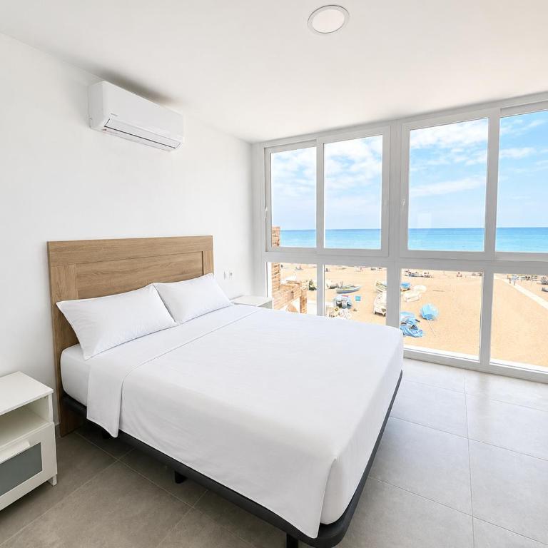 Carihuela Beachfront Apartments - Apartamento 1 dormitorio con vistas al mar y terraza - 3