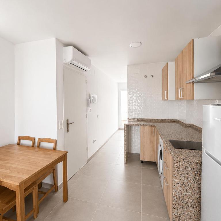 Carihuela Beachfront Apartments - Apartamento 1 dormitorio con vistas al mar y terraza - 17