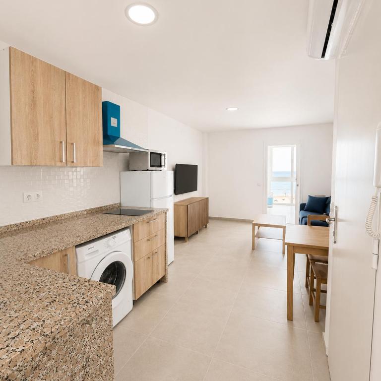 Carihuela Beachfront Apartments - Apartamento 1 dormitorio con vistas al mar y terraza - 8