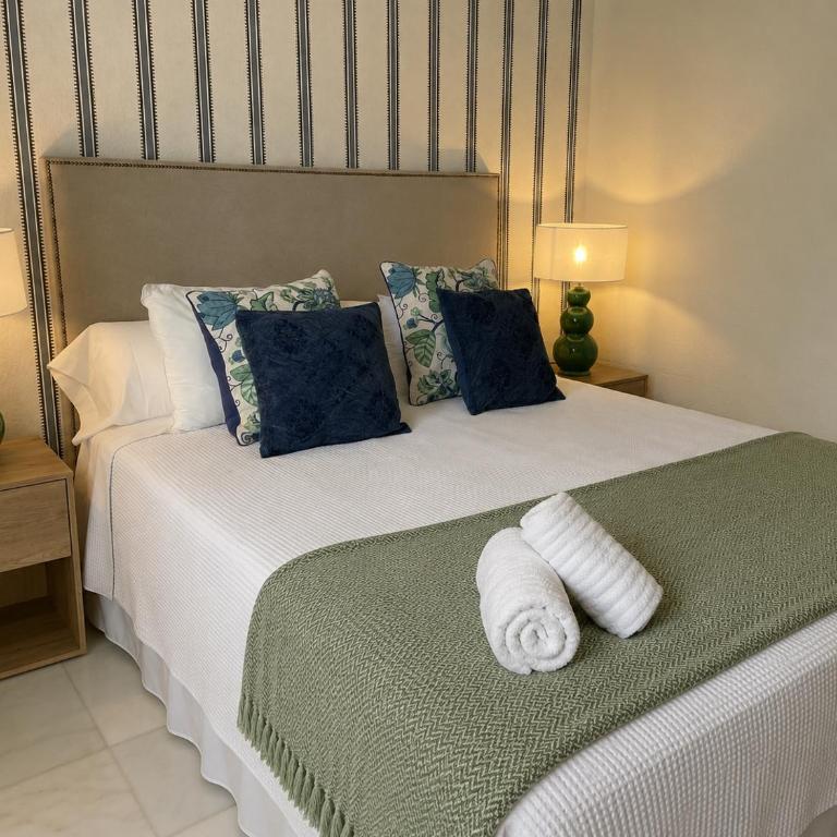 Golf & Pool Oasis near Puerto Banús - Apartamento de 3 dormitorios - 35