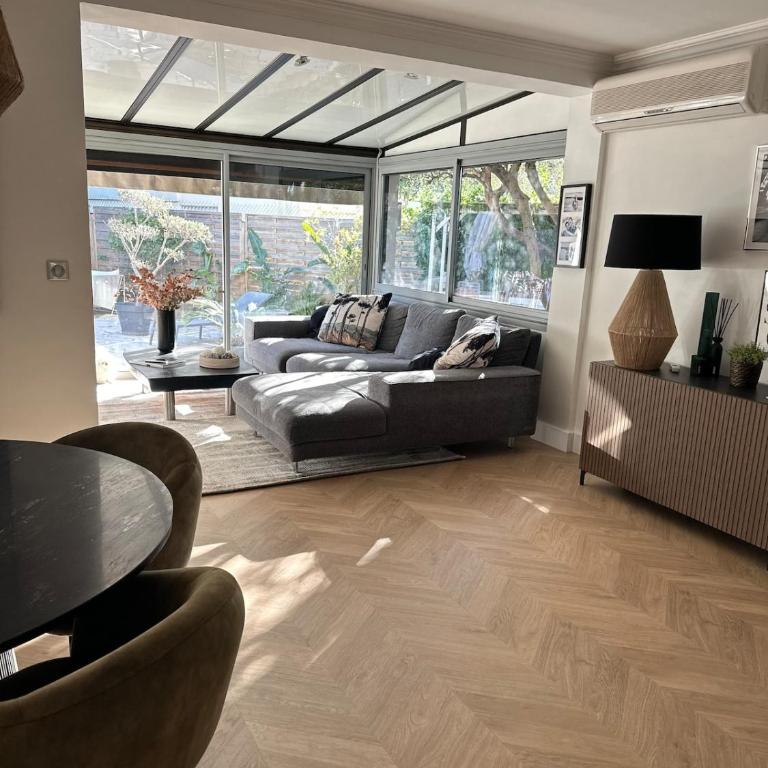 Villa 120 m2, Downtown Cannet - Villa 3 Chambres - 10