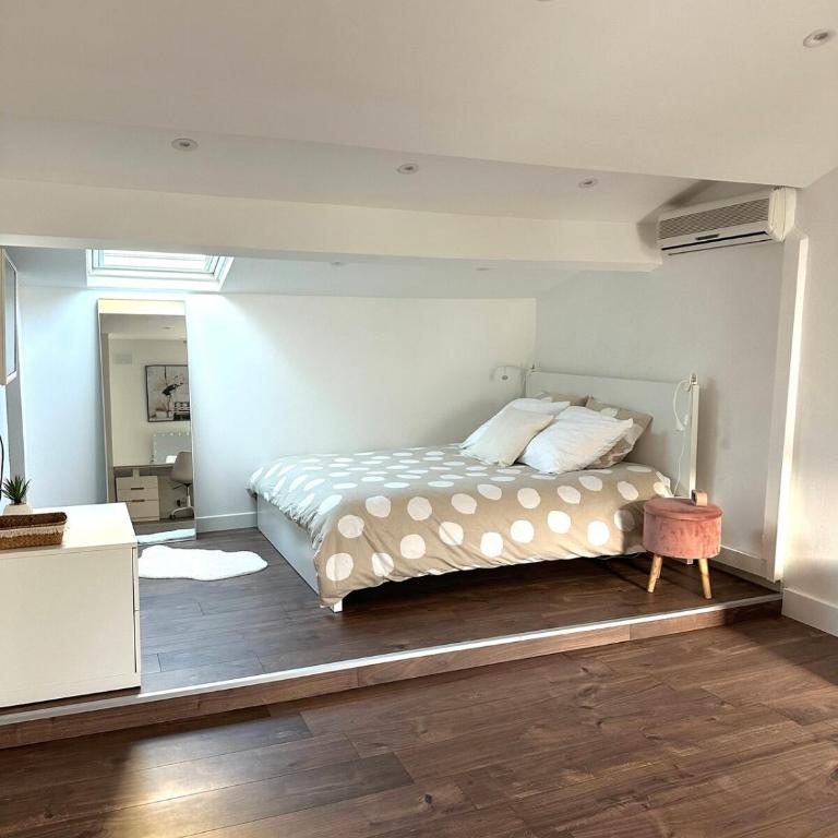 Villa 120 m2, Downtown Cannet - Villa 3 Chambres - 12