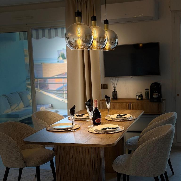 Panorama Sea View - Climatisé, Parking gratuit, Proche mer - One-Bedroom Apartment - 20