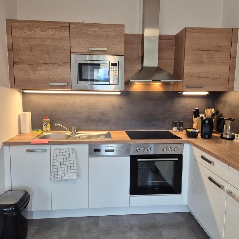 Apartment Knittelfeld Mountain View near Red Bull Ring - Apartment mit 1 Schlafzimmer - 1