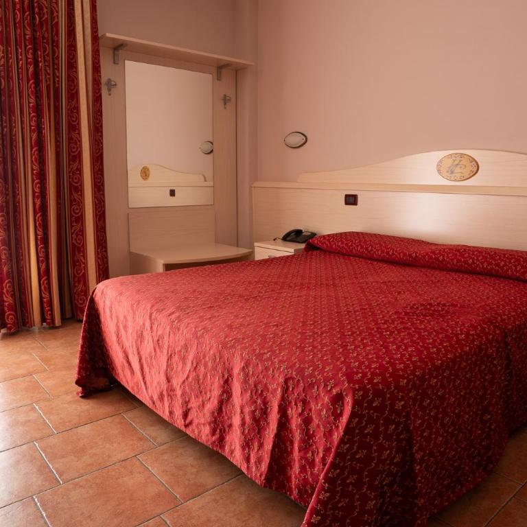 Hotel Campanello - Camera Standard Matrimoniale/Doppia con Letti Singoli con Balcone - Dependance - 2