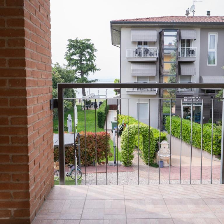 Hotel Campanello - Camera Standard Matrimoniale/Doppia con Letti Singoli con Balcone - Dependance - 3