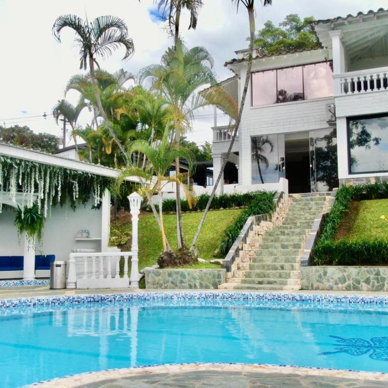 The Butterfly Mansion - King Suite with Pool View - 1