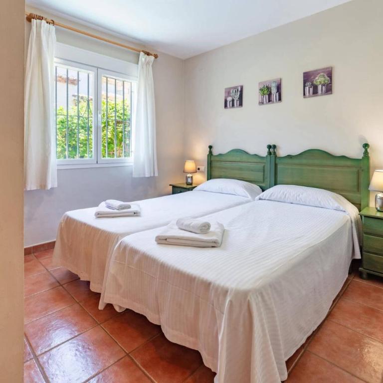 Villa Sagitario by Villa Plus - Villa - 15