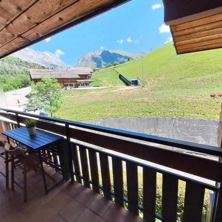 Ski-in Mountain View & Comfort for 6 guests - Apartment - 13
