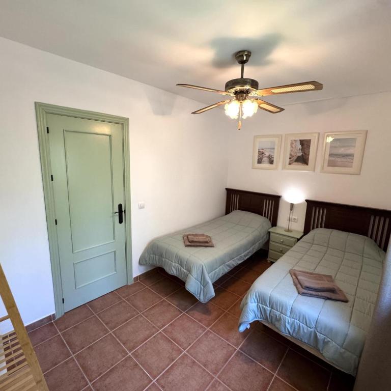 VILLA HORIZONTE - Fantastic house with raised pool and free WiFi - Chalet - 27